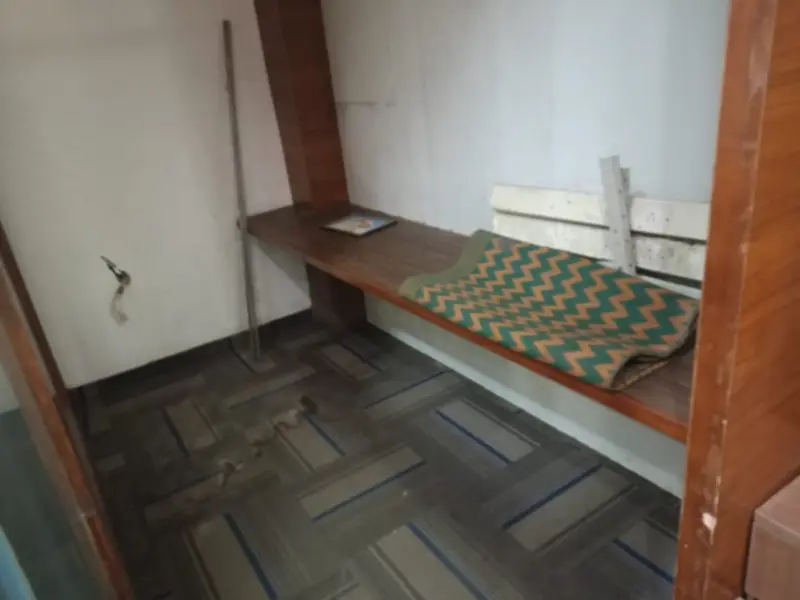 414224269_E 58 SEC 3 (5).webp